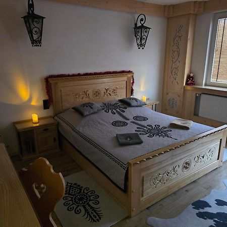 Apartament Zakopane Utrzymany W Stylu Goralskiej Chaty Kültér fotó