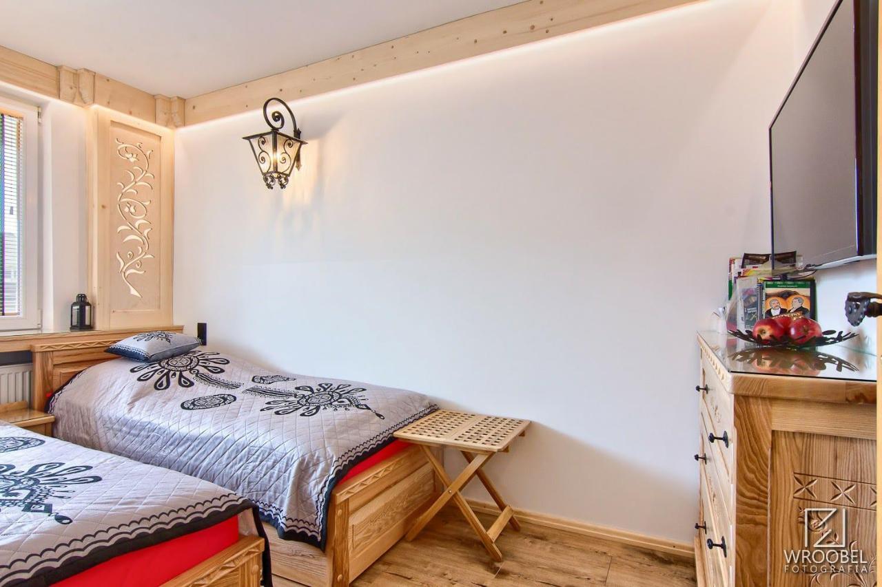 Apartament Zakopane Utrzymany W Stylu Goralskiej Chaty Kültér fotó
