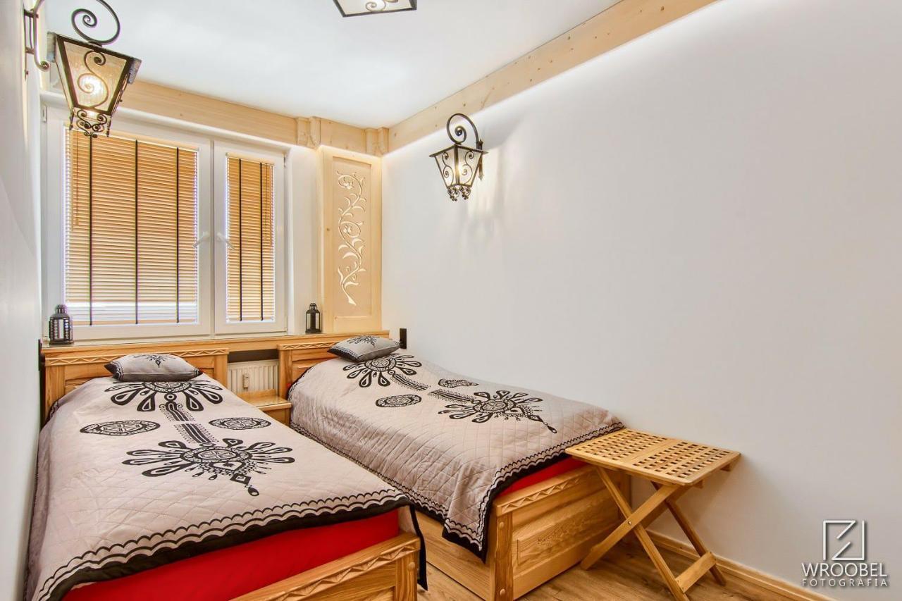 Apartament Zakopane Utrzymany W Stylu Goralskiej Chaty Kültér fotó
